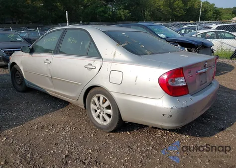 2002 Toyota Camry Xle V6 z USA, uszkodzony, nr VIN 4T1BF30K52U534242